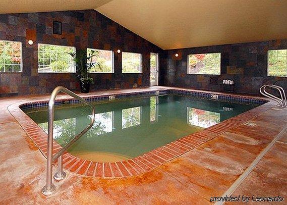 Comfort Inn & Suites Tualatin - Lake Oswego South Экстерьер фото